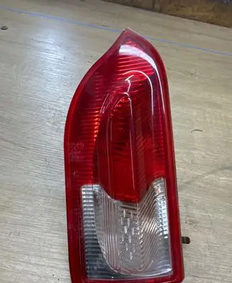Rear tail light reflector