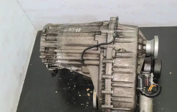 Mercedes-Benz E W211 Gearbox transfer box case A1632710501