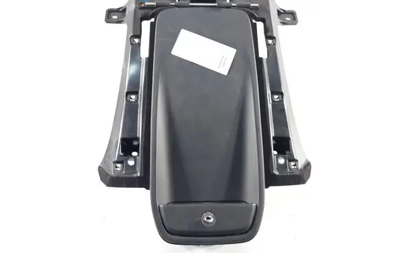 Audi Q5 SQ5 Glove box central console 4S7868675B