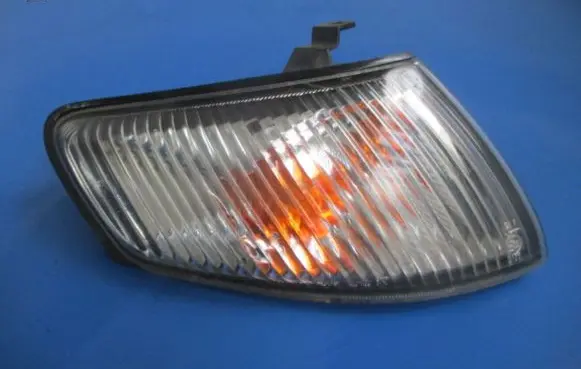 Mazda 626 Front indicator light