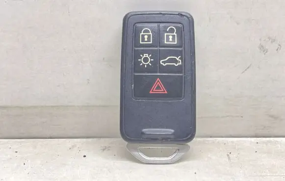Volvo V60 Ignition key/card 