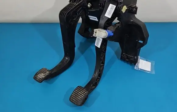 Fiat Ducato Pedal assembly 2582501056 IMPRK1553559