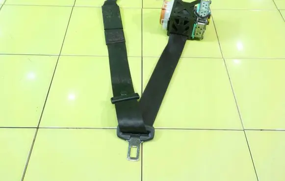 Audi TT TTS Mk2 Front seatbelt 8J7857705J BEZPIECZENSTWA