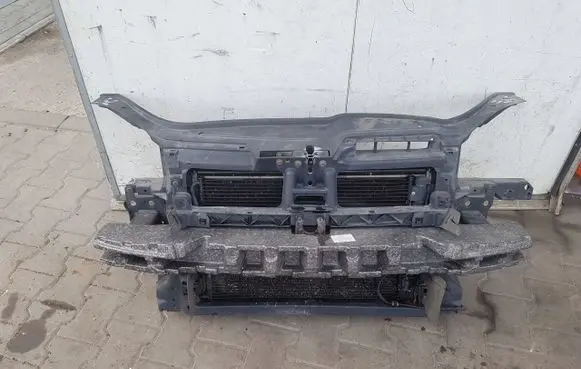 Volkswagen Golf V Front piece kit 