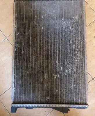 Coolant radiator
