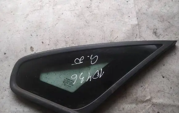 Volvo S40 Rear side window as2