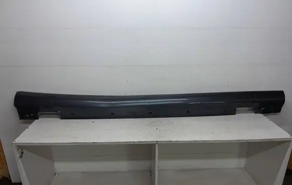 Mercedes-Benz E W212 Sill A2126901640 A2126901340