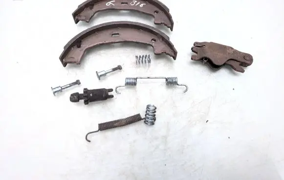 BMW 1 F20 F21 Handbrake/parking brake pads 3140420006