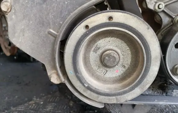 Renault Scenic I Crankshaft pulley