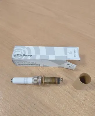 BMW X4 G02 Spark plug 2455258