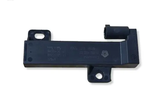 Chrysler Pacifica Aerial antenna amplifier 68051315AB