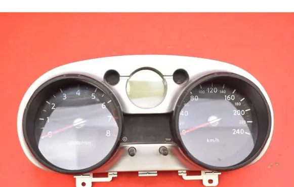 Nissan Qashqai Speedometer (instrument cluster) JD201