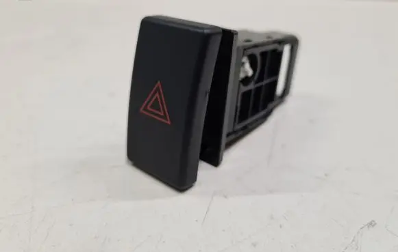 Toyota Avensis T250 Hazard light switch R157963 TR9503