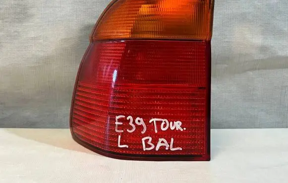 BMW 5 E39 Rear/tail lights 6900213 8371327 63218371327