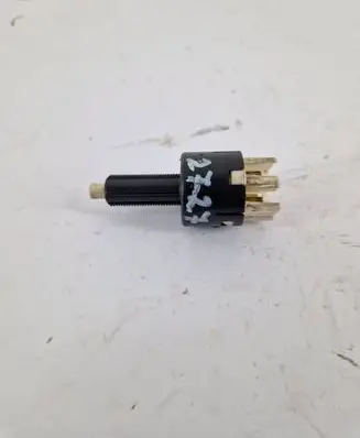 Renault Megane III Clutch pedal sensor 