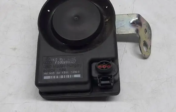 Audi A6 S6 C7 4G Alarm system siren 1K0951605C