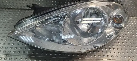Mercedes-Benz A W169 Headlight/headlamp S26380579 A1698200161