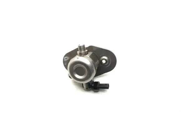 BMW 7 G11 G12 Fuel injection high pressure pump 0261520374 8601015