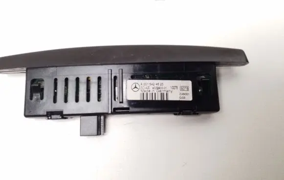 Mercedes-Benz E W212 Parking PDC sensor display screen A0015424623