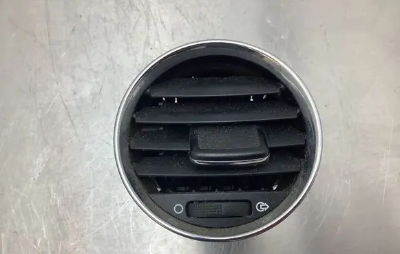 Peugeot 308 Dash center air vent grill 9658515377 1005163