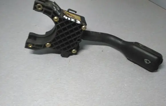 Audi A6 S6 C4 4A Wiper control stalk 8D0953503A