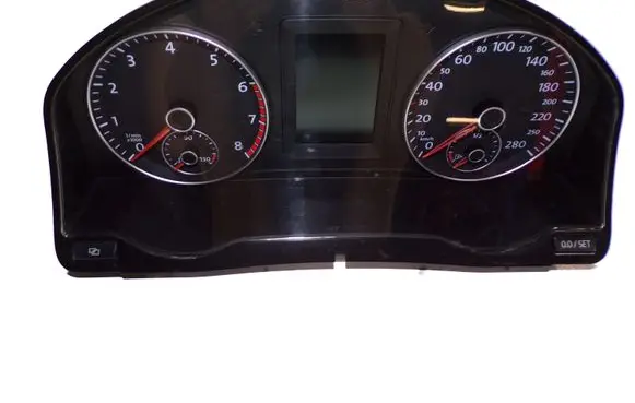 Volkswagen Scirocco Speedometer (instrument cluster) 1K8920871 1K0035186AA 1K0953503HA