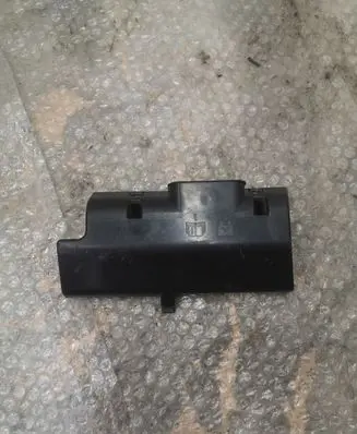 Volvo S60 Fuse box cover 31398100