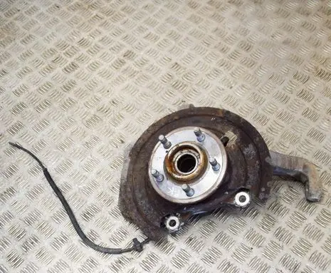 Dodge Nitro Front wheel hub IJ123060