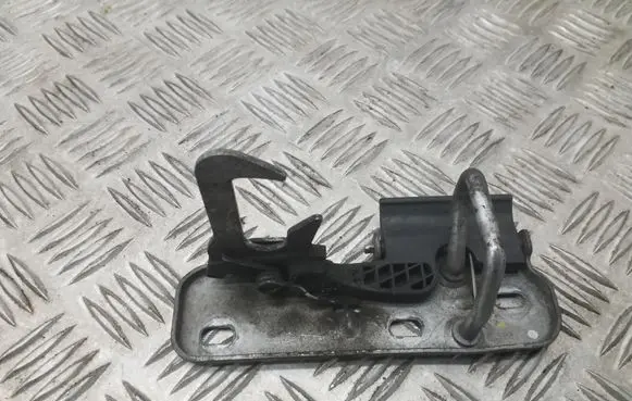 Volkswagen Golf VI Engine bonnet/hood lock/latch loop/hook 1Q0823480