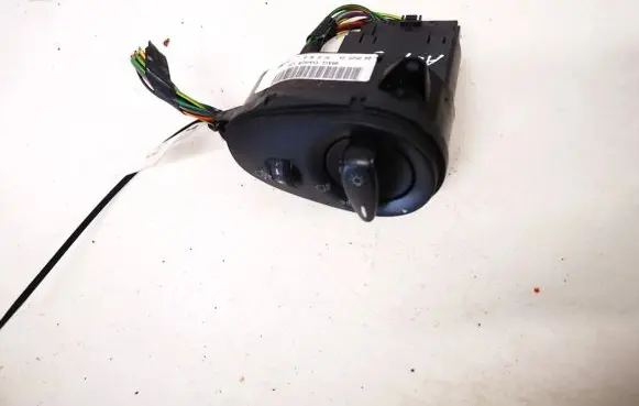 Ford Focus Light switch 98ag13a024ch