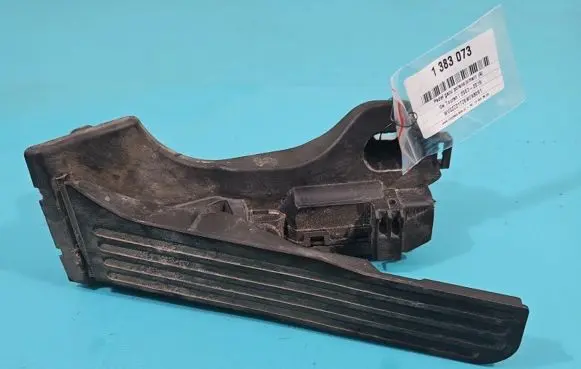 Volkswagen Touran I Accelerator throttle pedal 1T1721503H IMPRK1383073