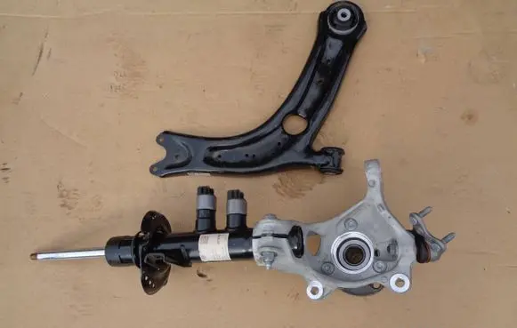 Volkswagen PASSAT B9 Front shock absorber with coil spring 3WA413023J V2B1032 03011002193