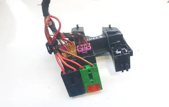 Audi A4 S4 B6 8E 8H Fuse box set 8e1937503