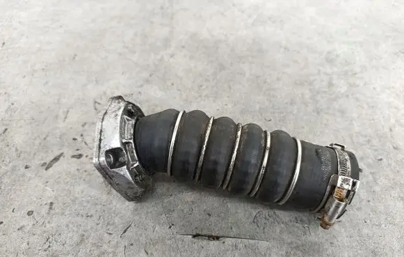Opel Astra H Intercooler hose/pipe