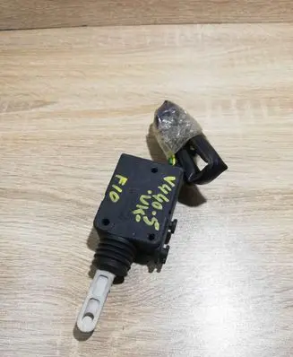 Volvo 440 Central locking motor V440F10