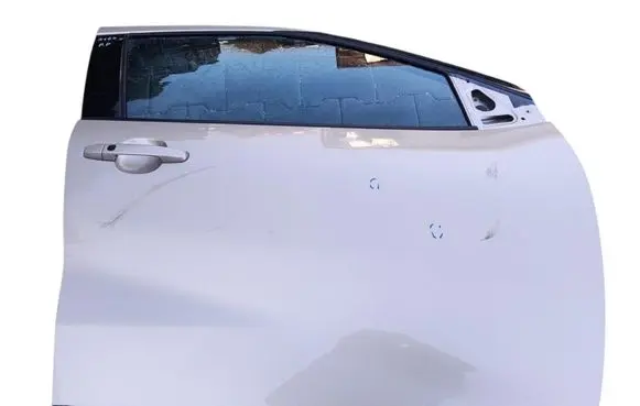 Toyota Aygo X Front door 