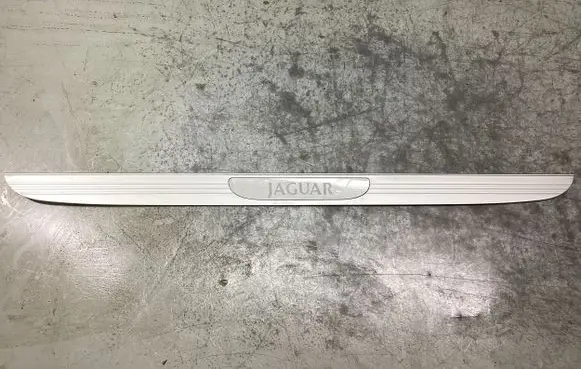 Jaguar X-Type Front sill trim cover 1X435413208BC