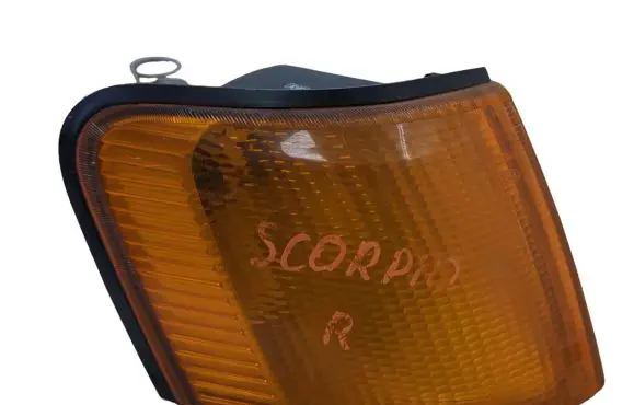 Front indicator light