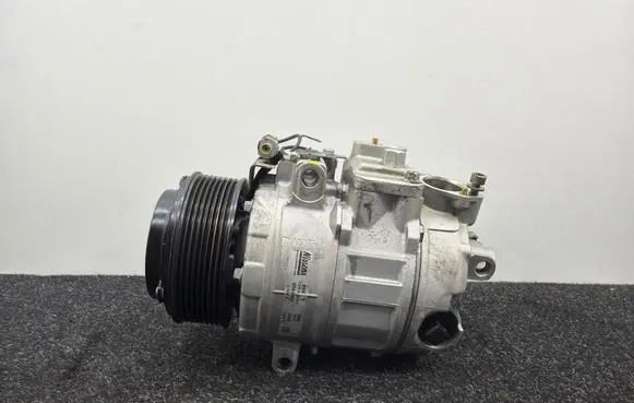 BMW 4 F32 F33 Air conditioning (A/C) compressor (pump) 9399060 890960