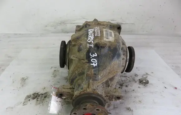 BMW X3 E83 Rear differential 7542222