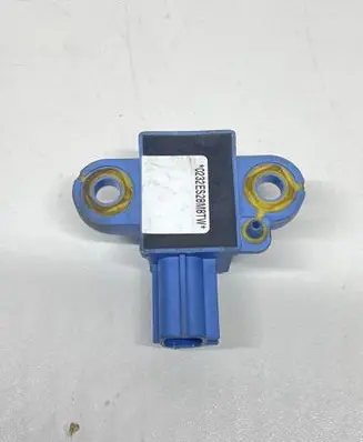 Volkswagen Golf V Airbag deployment crash/impact sensor 1K0955557A
