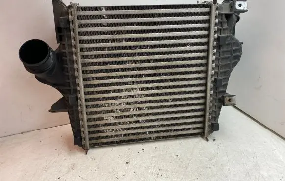 Audi Q7 4M Intercooler radiator 4M0145803AQ