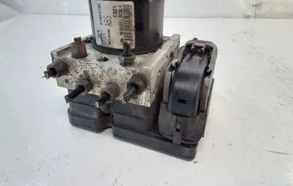 Opel Combo D ABS Pump 51924795 10020202384