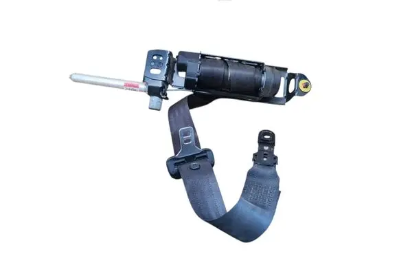 Volvo V50 Front seatbelt 6008892