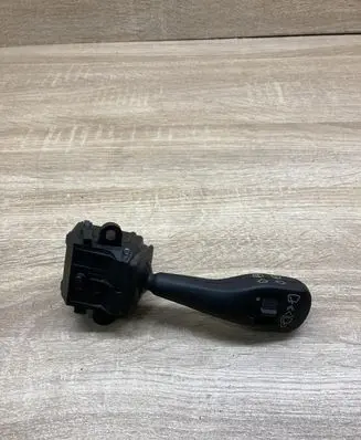 BMW X3 E83 Wiper control stalk 8363669