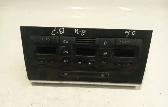 Audi A4 S4 B7 8E 8H Climate control unit 8E0820043AJ 0091430