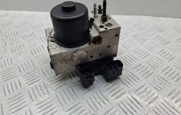 Lexus IS 200-300 ABS Pump 4454053010 1332005040