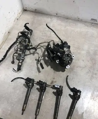 Skoda Superb B6 (3T) Fuel injection system set 03L130277Q 0445110647 03L130755AF