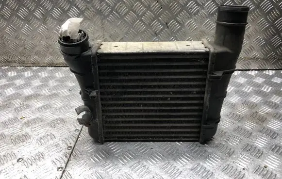 Audi A4 S4 B7 8E 8H Intercooler radiator 8E0145805F