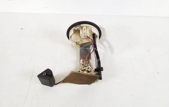 Toyota Corolla E120 E130 Fuel level sensor 77010-12360